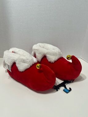 CHRISTMAS Santa or elf shoes slippers women’s size 7 - 8 NWT